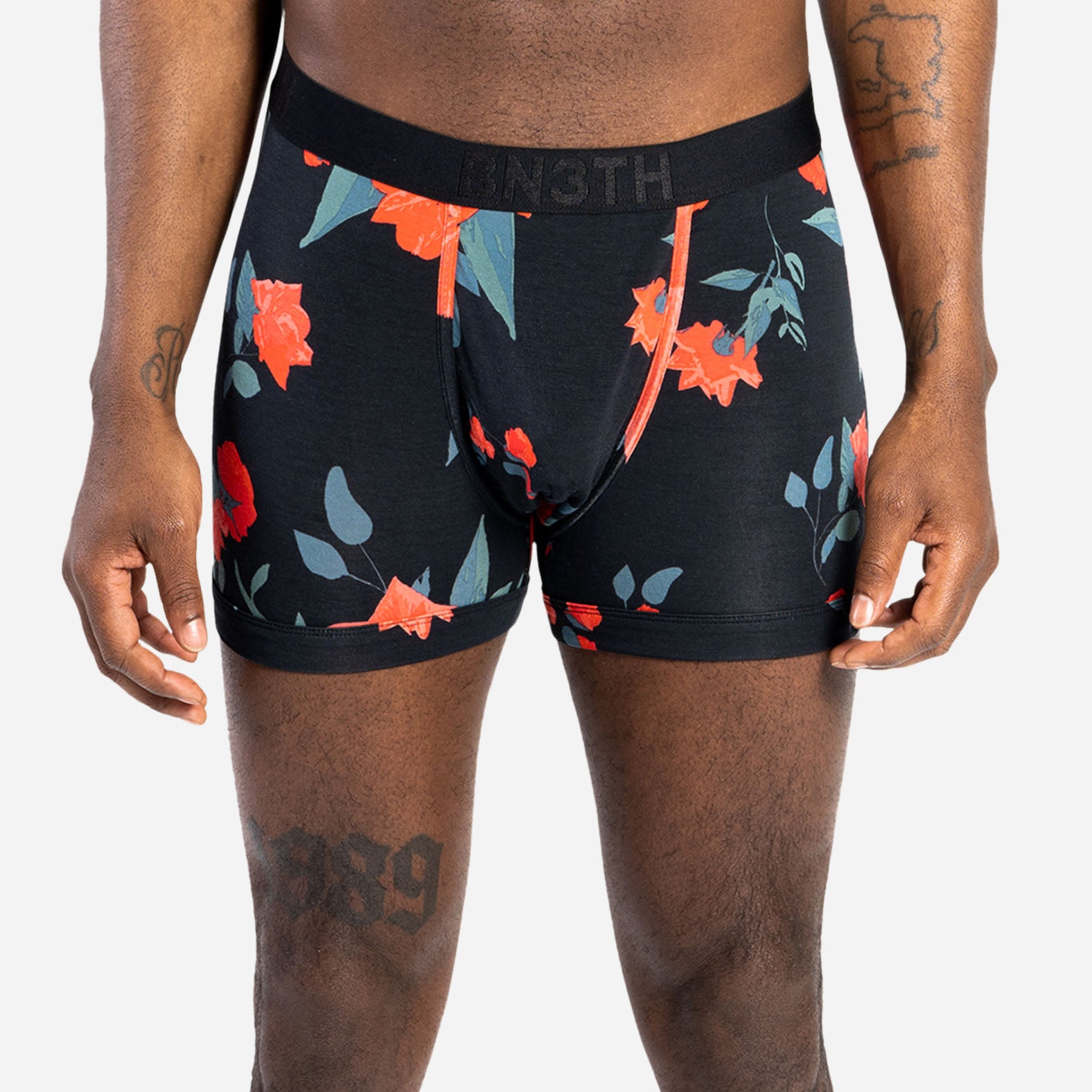 CLASSIC TRUNK: BUDS BLACK