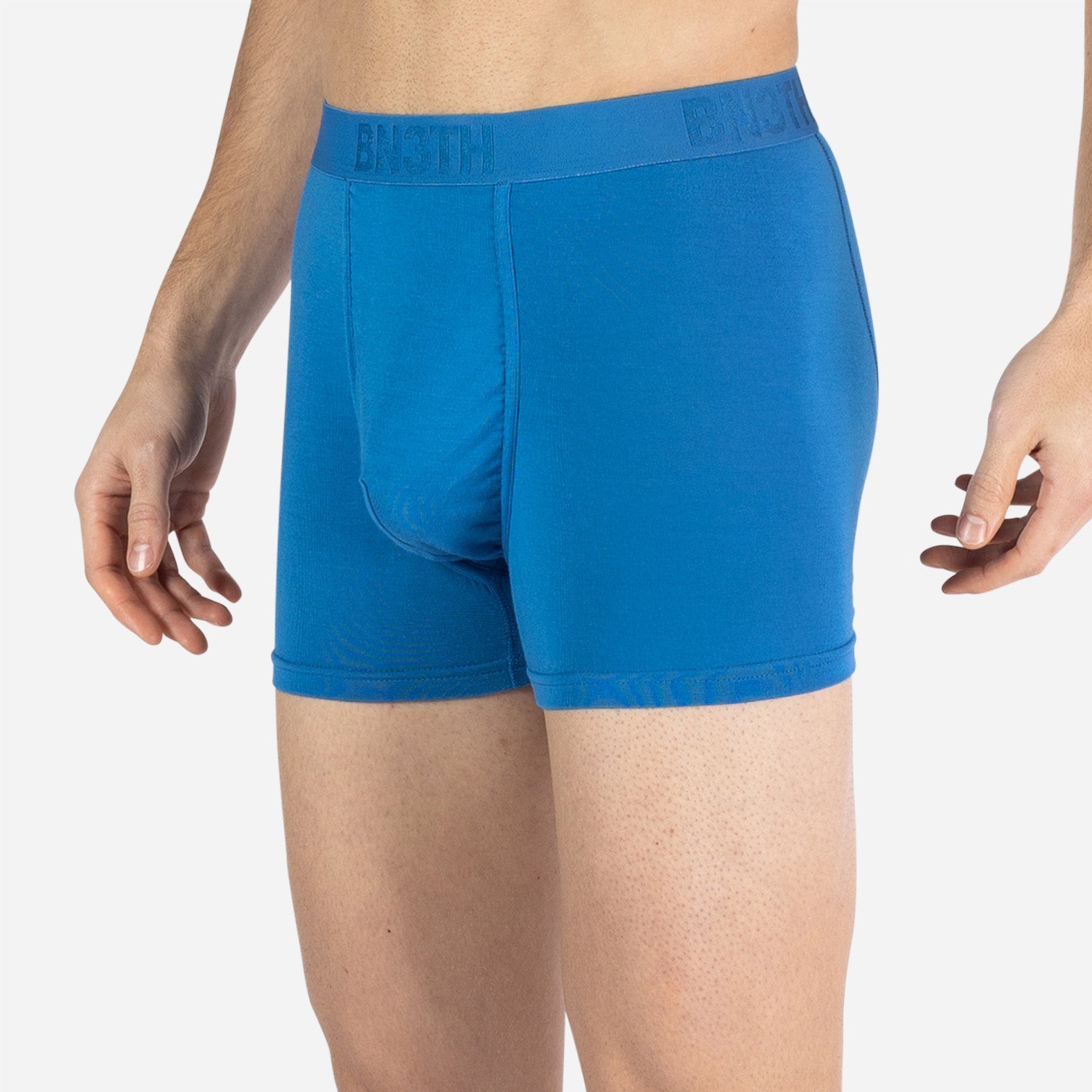 CLASSIC ICON TRUNK: COBALT