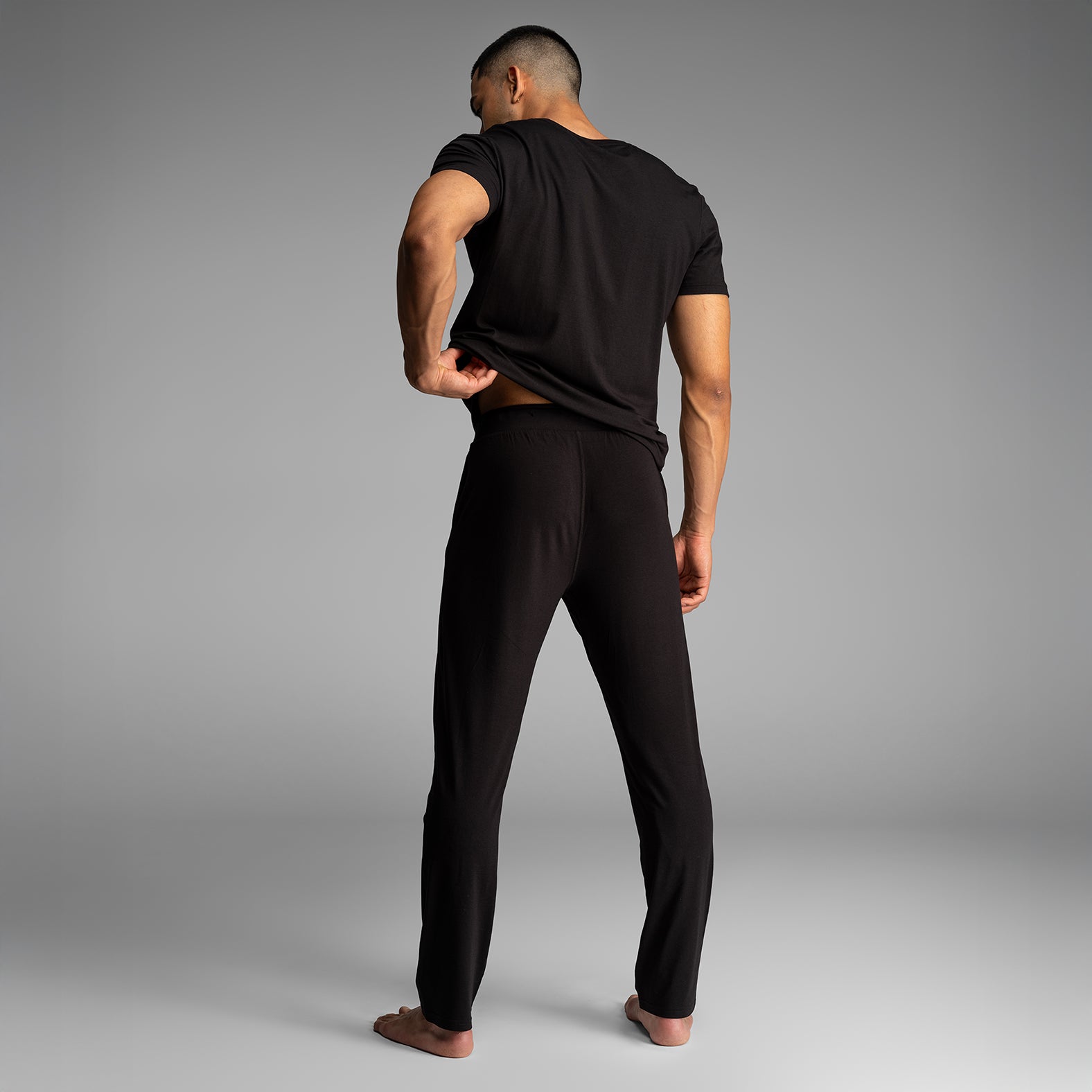 Essentials Lounge Pant Blackfrom BN3TH Underwear