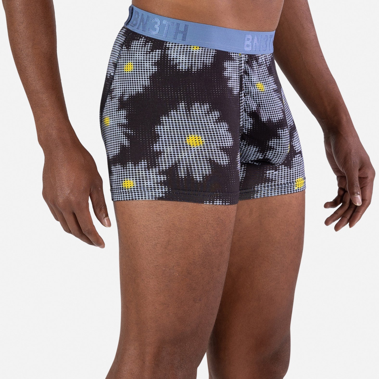 CLASSIC TRUNK: DAISY MOSAIC DARK NAVY